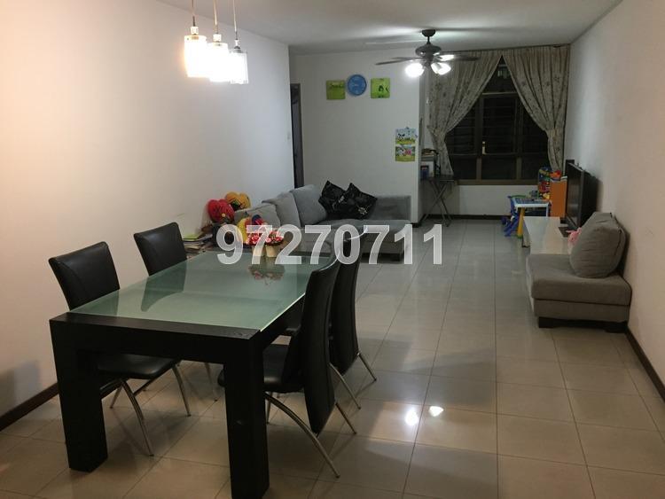 Jurong West Street 64 thumbnail photo